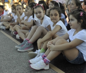 Varietà kids: canto, ballo, sketch